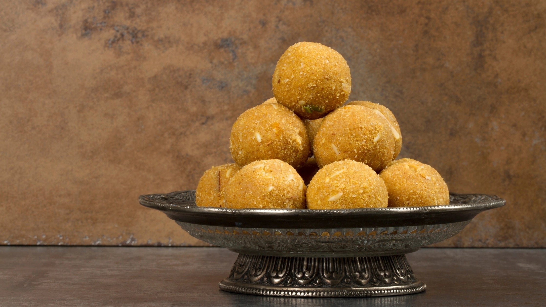 Sattu Nutty Ladoos: A Delicious and Healthy Treat